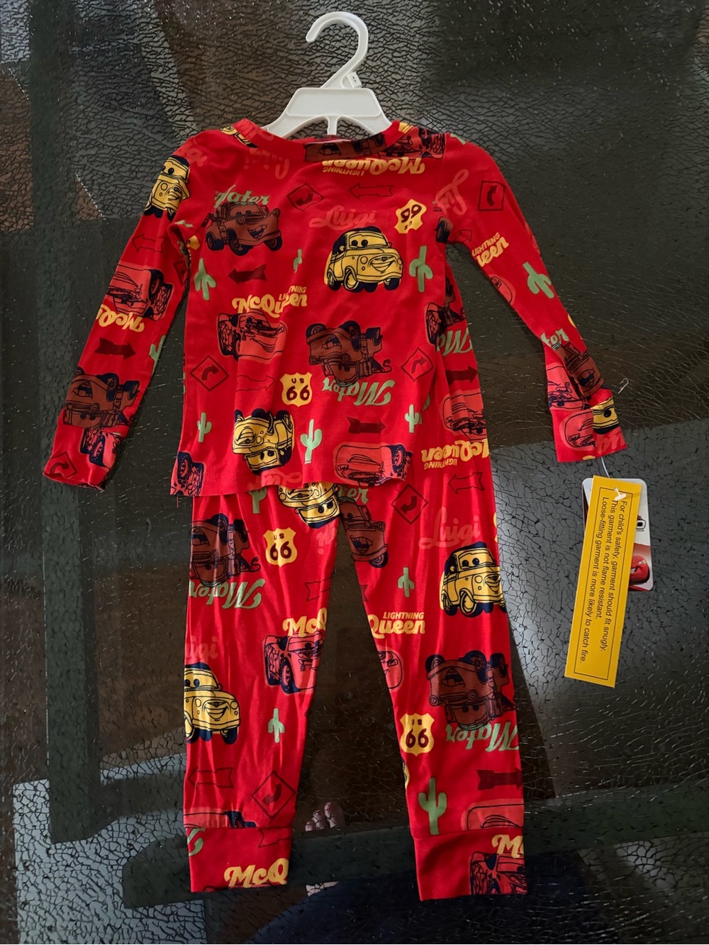Disney cars Pajama Set NWT size 3 toddler